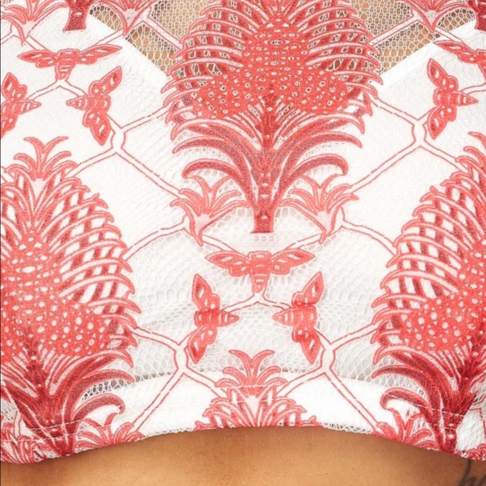 💃🏼Two Piece Tassel Short Set💃🏼 - Picture 3 of 8